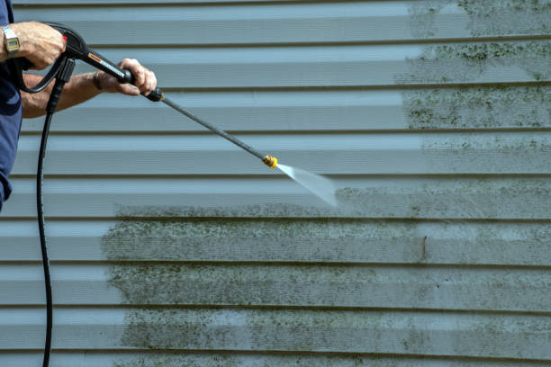 Best Deck Pressure Washing  in Sansom Park, TX