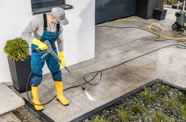 Best Commercial Building Pressure Washing  in Sansom Park, TX